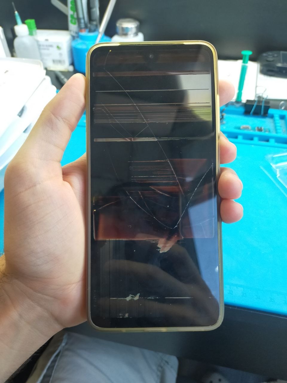 Moto G05 (разбит экран)