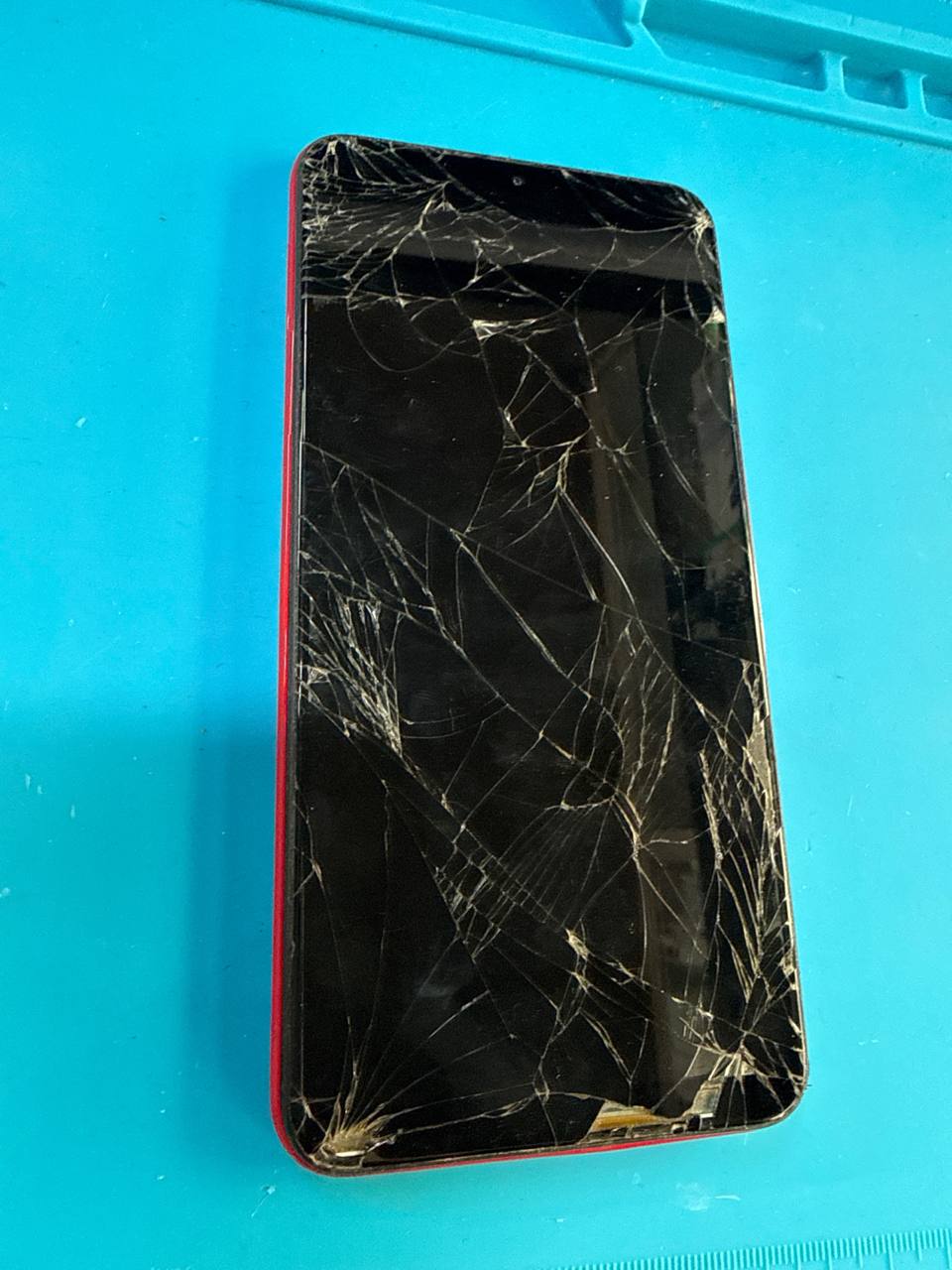 Samsung A10 Red (Разбит экран)